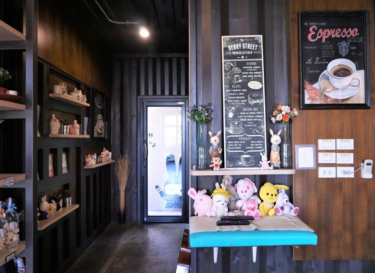Papa's Home And Rabbit Café Ban Mai  Esterno foto